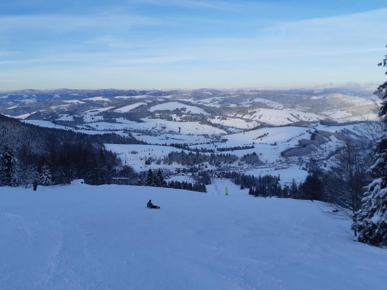 Gostynna Rodyna Izki Exterior foto